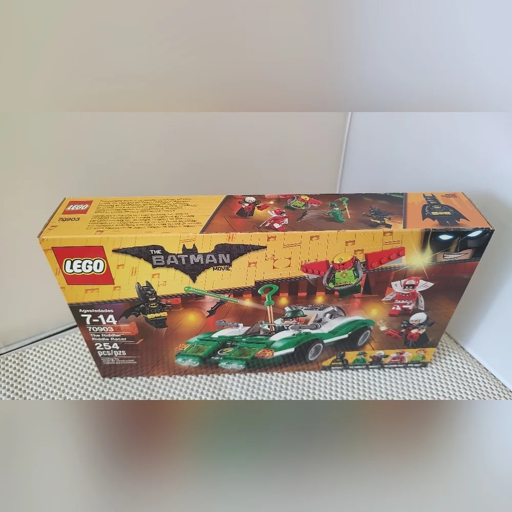 Lego 70903 The Riddler Riddle Racer The Batman Movie Building Set NWT - Picture 2 of 3